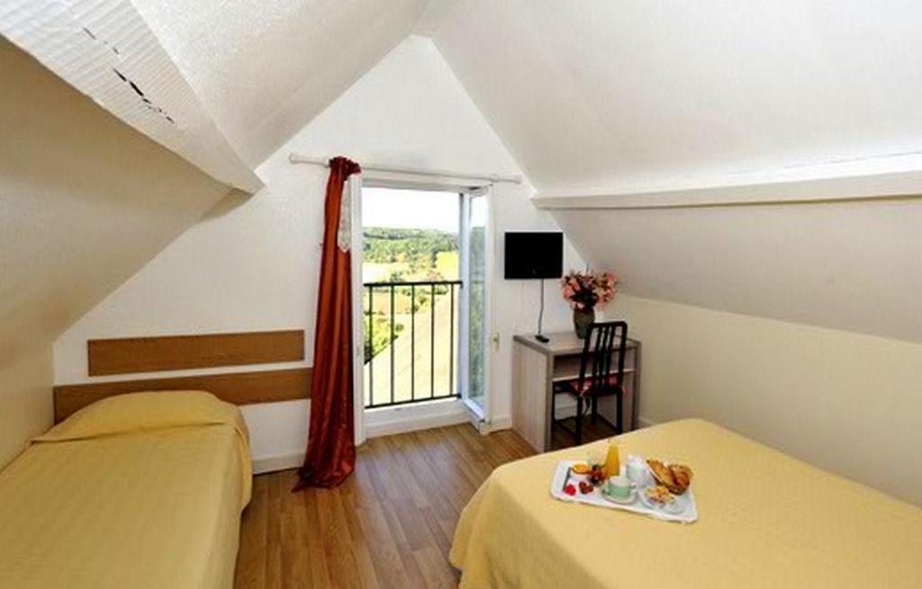Le Compostelle Hotel Vezelay Bilik gambar