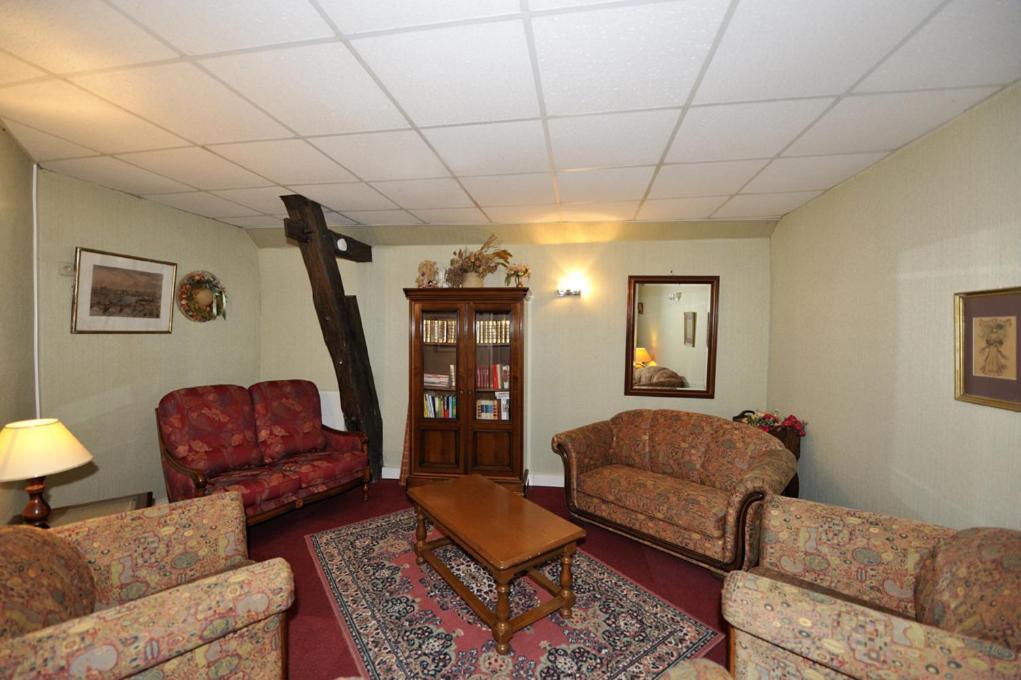 Le Compostelle Hotel Vezelay Luaran gambar