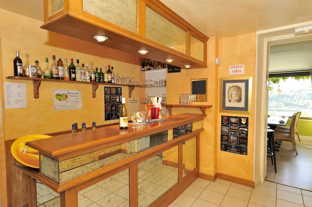 Le Compostelle Hotel Vezelay Luaran gambar